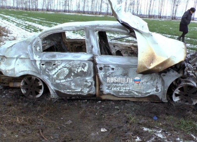 Женщина погибла в горящей машине в Пензенской области