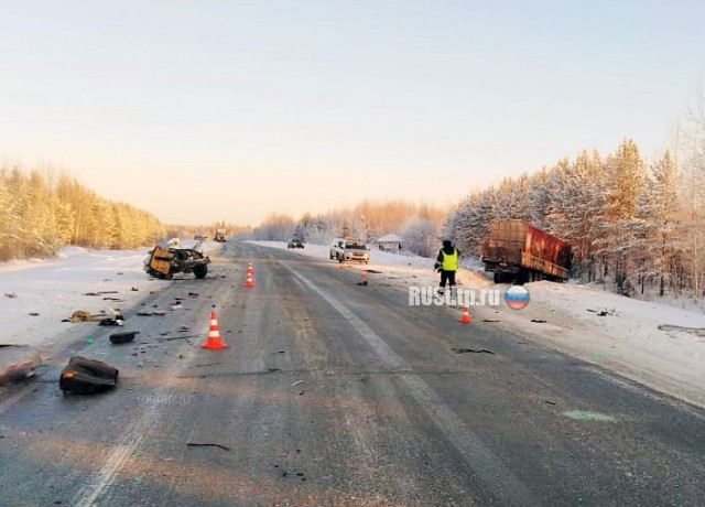 «Хонду» разорвало на части на трассе «Тюмень – Ханты-Мансийск»