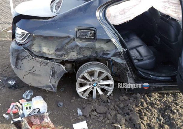 Отлетевшее колесо убило двух человек в Воронежской области