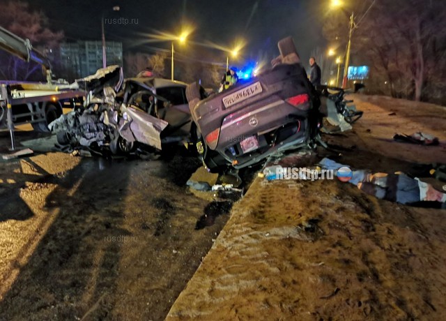 Два человека погибли в ДТП на улице Лебедева в Воронеже