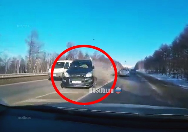 Момент смертельного ДТП на Сахалине. ВИДЕО