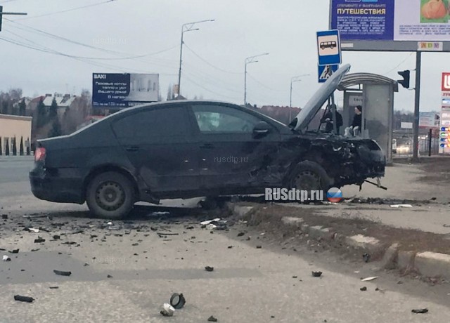 Момент ДТП на Усть-Курдюмском шоссе в Саратове