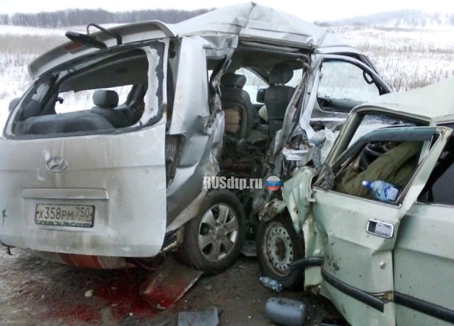 Пять человек погибли в ДТП в Саратовской области