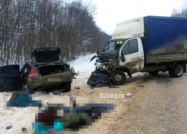 Три человека погибли в ДТП в Стерлибашевском районе