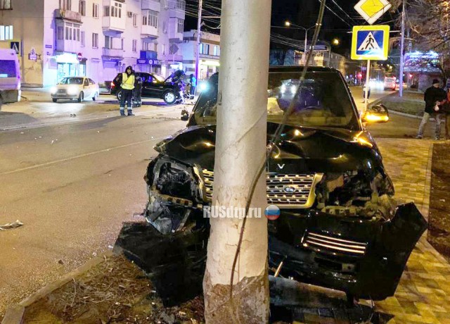 Автомобиль губернатора попал в ДТП в Ставрополе