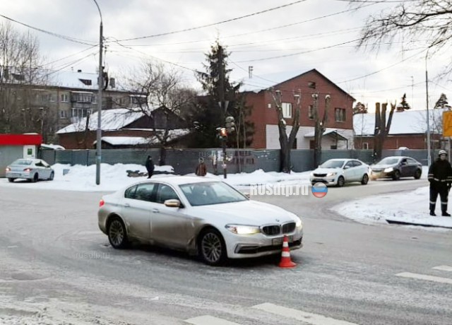 В Екатеринбурге многодетная мать уснула за рулем и сбила дух человек. ВИДЕО
