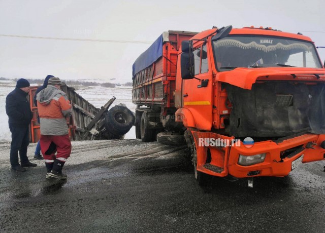 Водитель и пассажир «Нексии» погибли в ДТП под Самарой