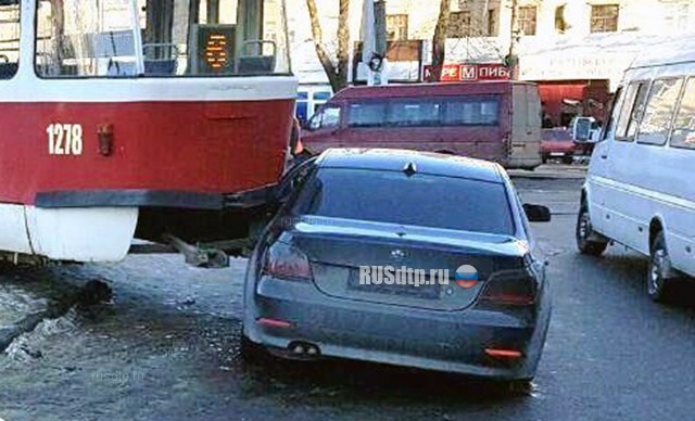 ДТП с трамваем на Старомостовой