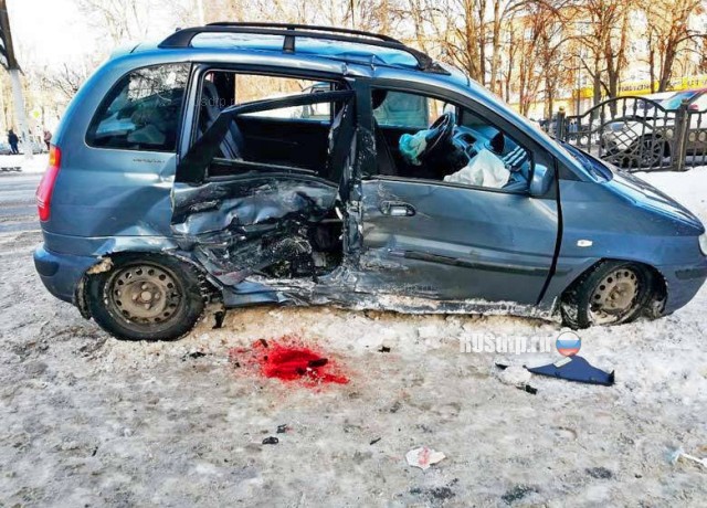 Subaru сбил трех человек в Сергиевом Посаде. ВИДЕО