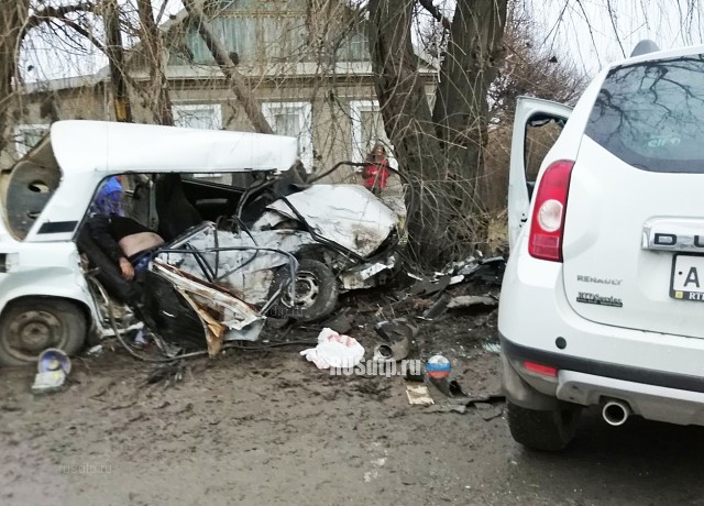Двое молодых людей погибли в ДТП в Волгограде
