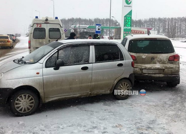 Более 30 автомобилей столкнулись на трассе М-5 в Башкирии