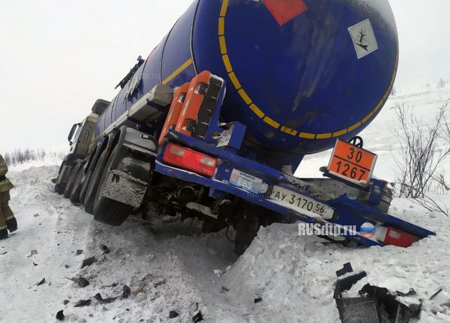 Водитель «Газели» погиб в ДТП на Ямале