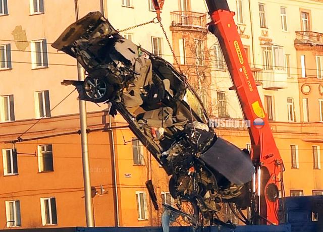 В Прокопьевске «Toyota Crown» разорвало на части: трое погибли