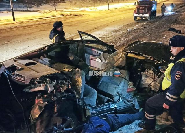 В Прокопьевске «Toyota Crown» разорвало на части: трое погибли