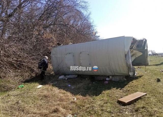 Пассажирка автобуса погибла в ДТП на трассе М-4 в Воронежской области