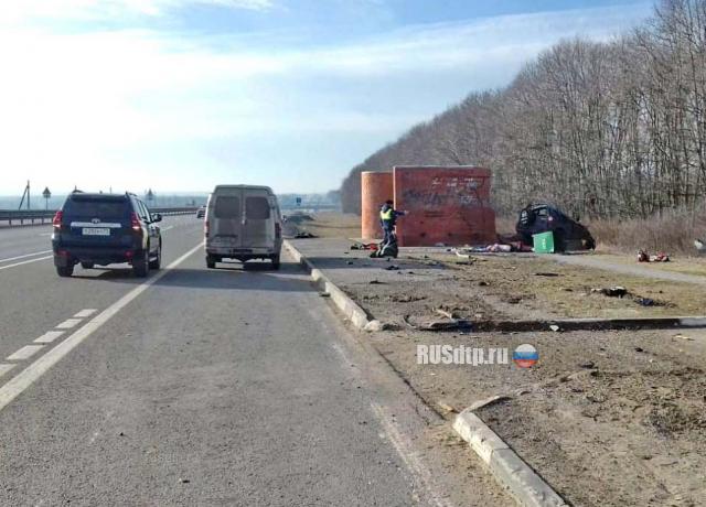Трое погибли в ДТП на трассе М-4 в Тульской области