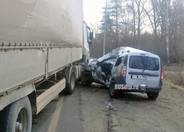 Водитель «Ларгуса» погиб в ДТП в Лысково