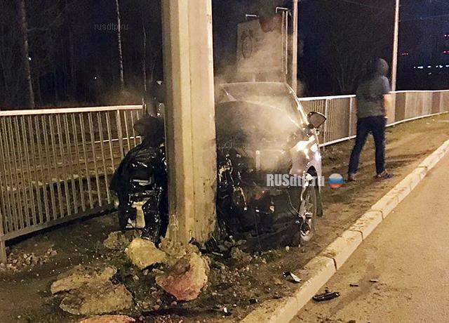 Водитель автомобиля «Kia Optima» погиб в ДТП на улице Косыгина в Петербурге