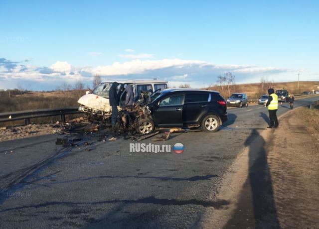 Один человек погиб и семеро пострадали в ДТП в Псковской области
