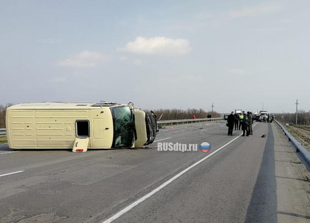 Мужчина погиб в ДТП с инкассаторским автомобилем в Ростовской области
