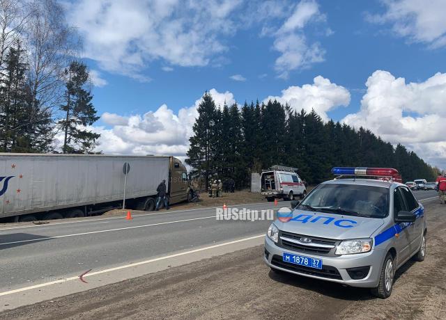 Мужчина и женщина погибли в ДТП на трассе Кострома — Иваново