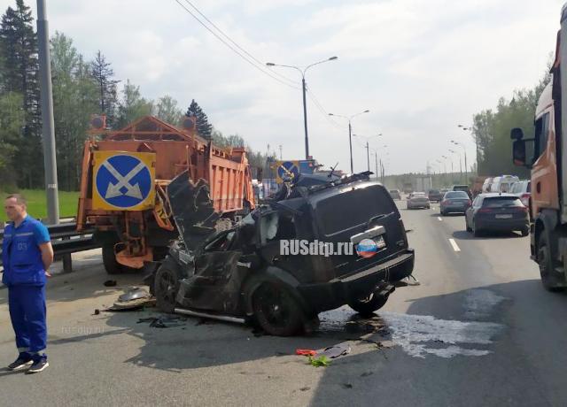 Двое погибли в ДТП на трассе М-2 в Подмосковье