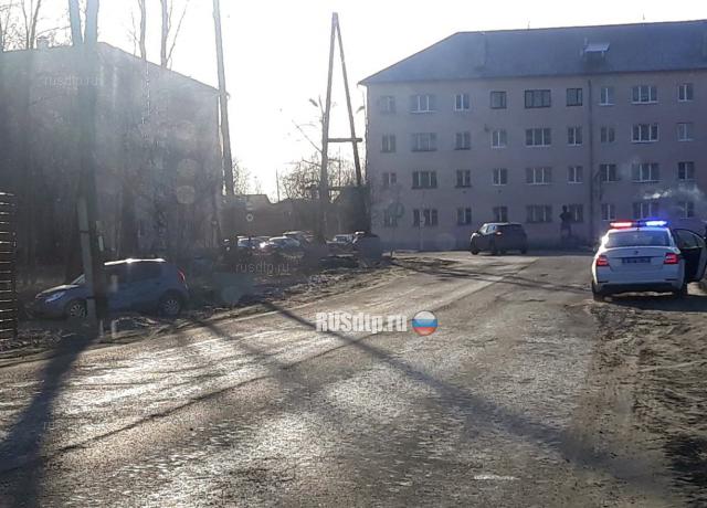Пьяный водитель сбил пешеходов в Беломорске. ВИДЕО