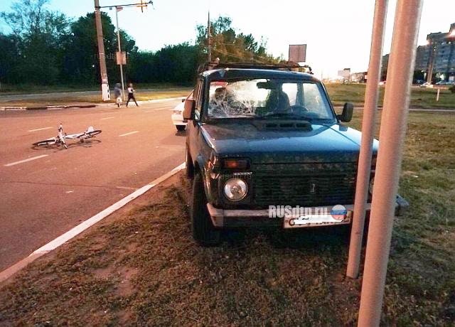 В Тольятти «Нива» сбила велосипедистку. ВИДЕО