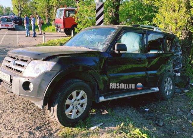 Лесовоз смял 8 автомобилей на трассе «Санкт-Петербург — Псков»