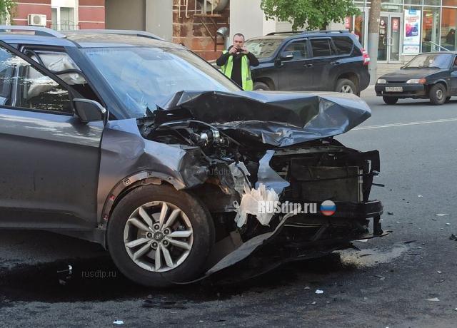 В Кирове в результате жесткого ДТП пешеходу оторвало ногу
