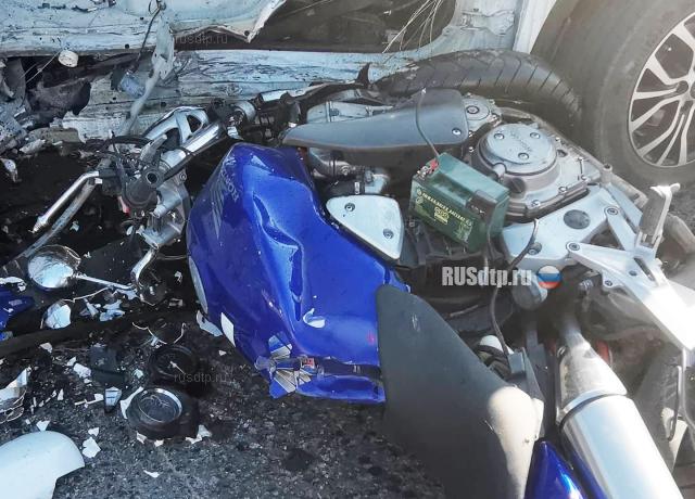 В Урае по вине автоледи в ДТП погиб мотоциклист