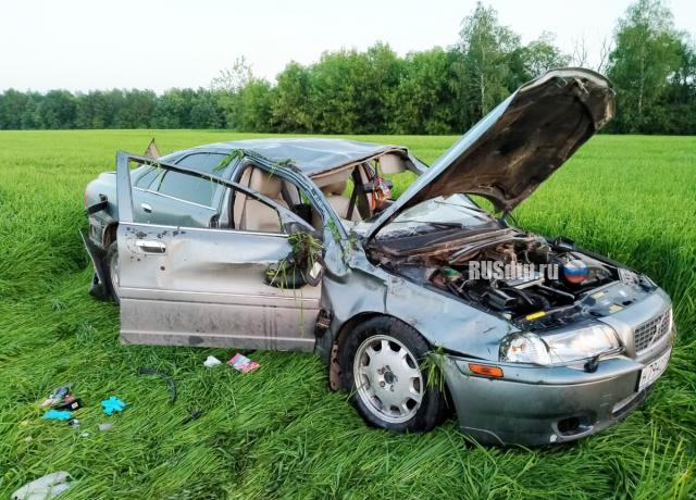 Водитель Volvo  погиб в ДТП в Рязанской области