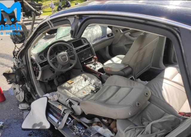 Водитель автомобиля «Audi» погиб в ДТП на проспекте Стачек