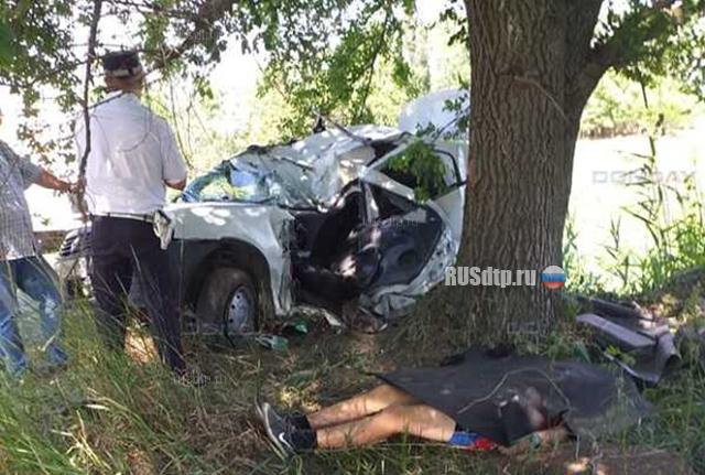 В Шахтах 16-летний подросток разбился на машине отца
