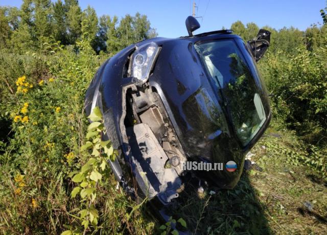 Две пассажирки «Ниссана» погибли в ДТП в Саратовской области