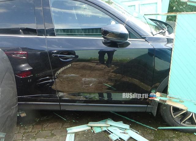 В Хакасии женщину задавил собственный автомобиль