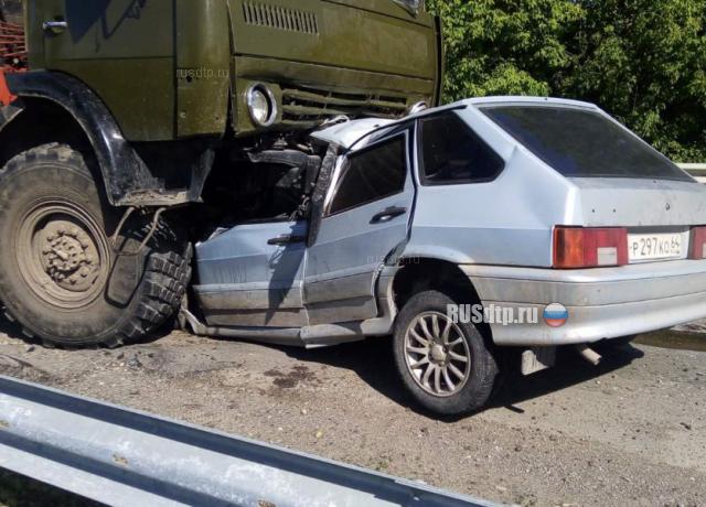 Водитель «Лады» погиб в ДТП в Вольском районе