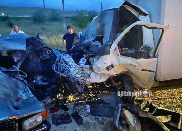 Водитель и пассажир «Жигулей» погибли в ДТП в Дагестане