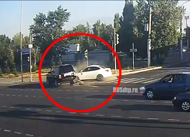 Женщина пострадала в ДТП на шоссе Авиаторов в Волгограде