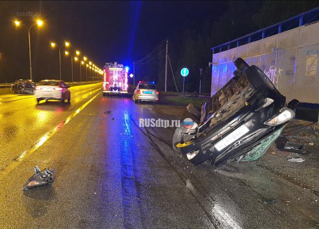 В Екатеринбурге в ДТП погибли водитель и пешеход