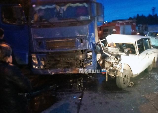 Водитель «Жигулей» погиб в ДТП в Новосибирске