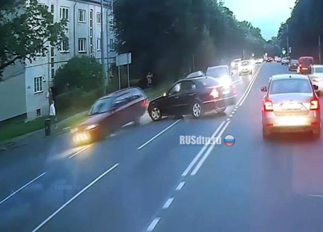 ДТП на улице Невского в Калининграде.