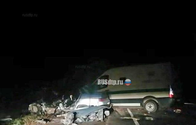 На Оренбуржье в ДТП с инкассаторским автомобилем погибли три человека
