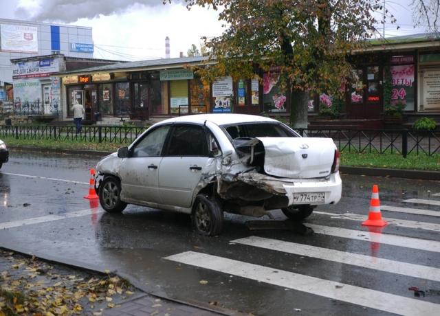 Погоня за пьяным водителем закончилась ДТП в Волхове