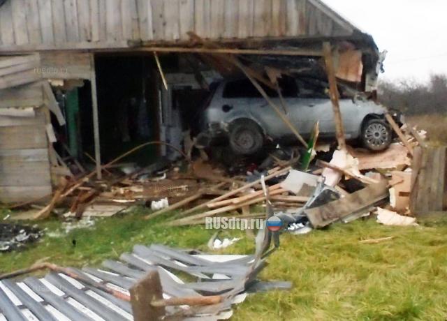 В Ивановской области водитель погиб, врезавшись в дом
