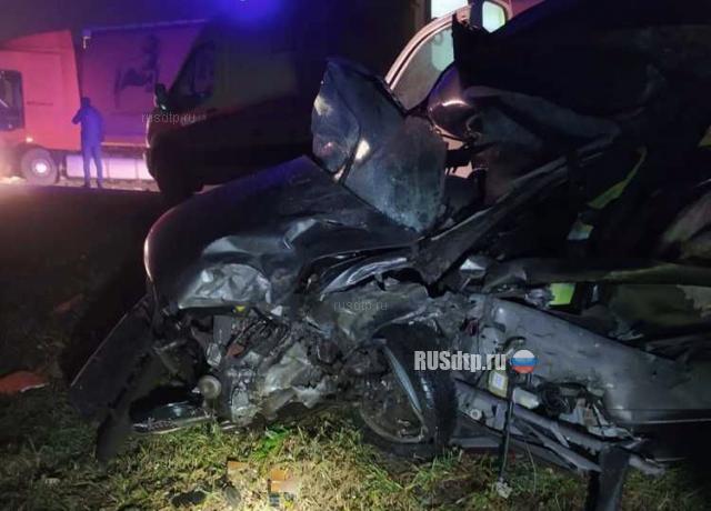 Двое погибли в ДТП с грузовиком и «Калиной» в Татарстане