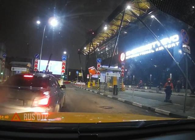 ДТП в аэропорту Шереметьево ДТП в аэропорту Шереметьево
