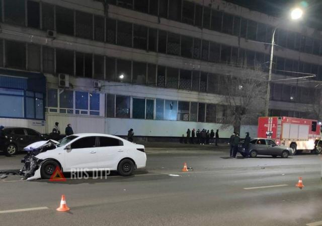 Камера запечатлела момент смертельного ДТП в Волгограде