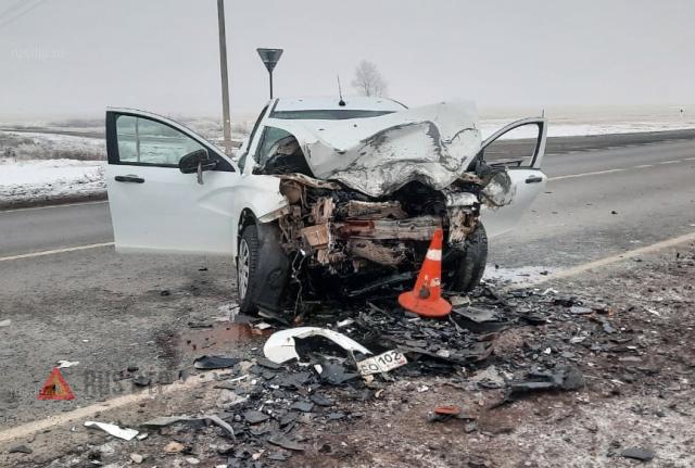 Водитель «Лады Весты» погиб в ДТП в Башкирии