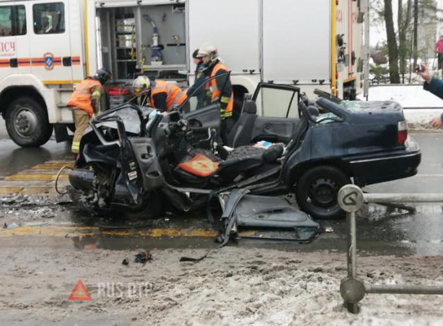 Водитель «Нексии» погиб в ДТП на Карельском проспекте в Петрозаводске